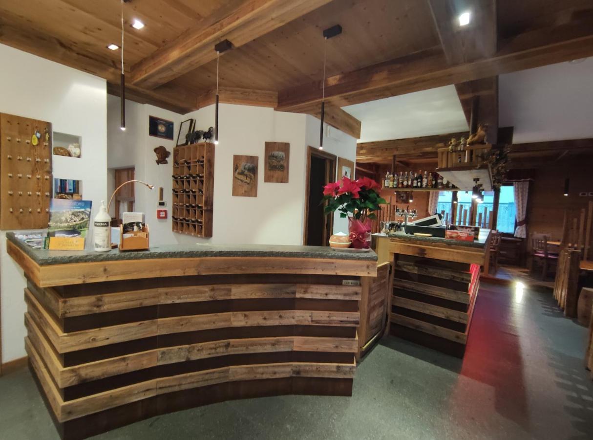Hotel Milano Piazzatorre Luaran gambar