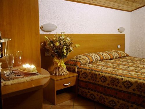 Hotel Milano Piazzatorre Luaran gambar